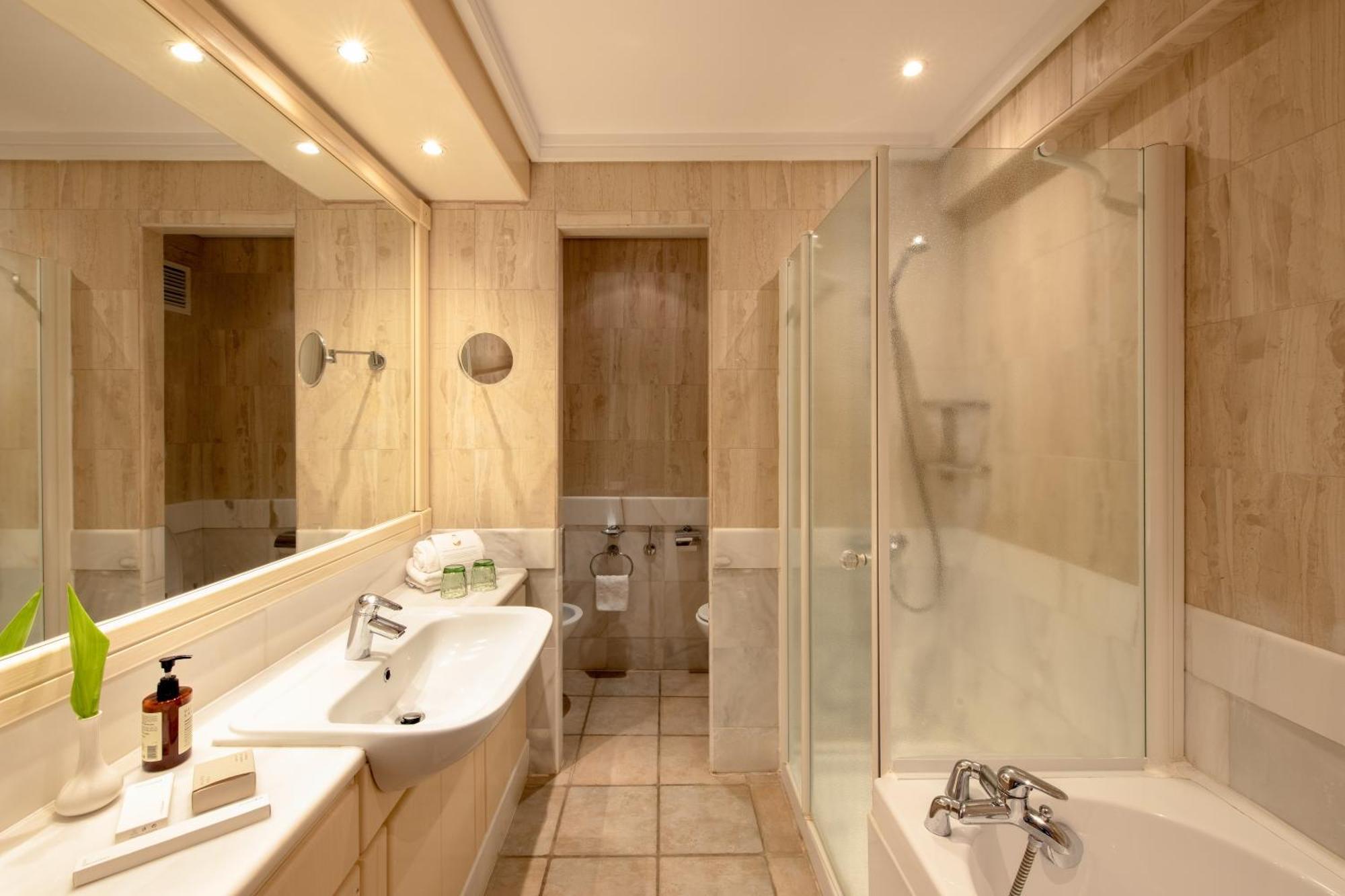 Suite Superior con Vista Mare